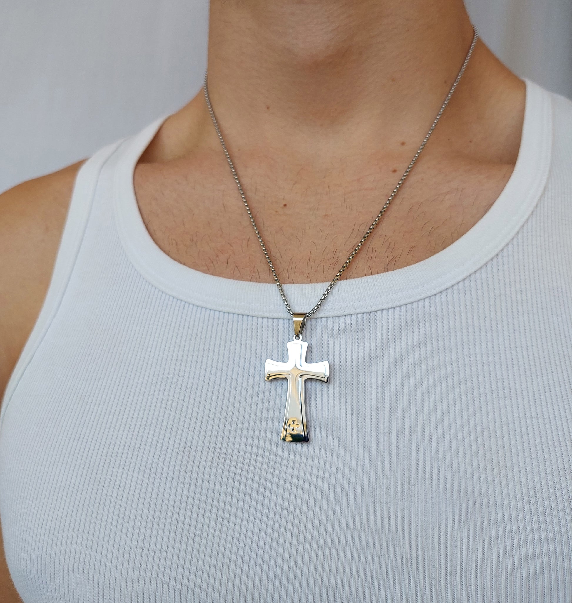 Collana da Uomo in Acciaio Inox Croce Religione Crocifisso color